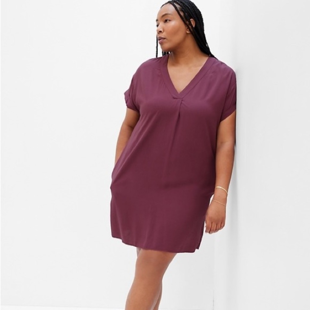 ‼️NWOT‼️ Gap plum color dress